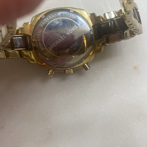 Michael Kors Watch - Tortoise Shell - Picture 6 of 8